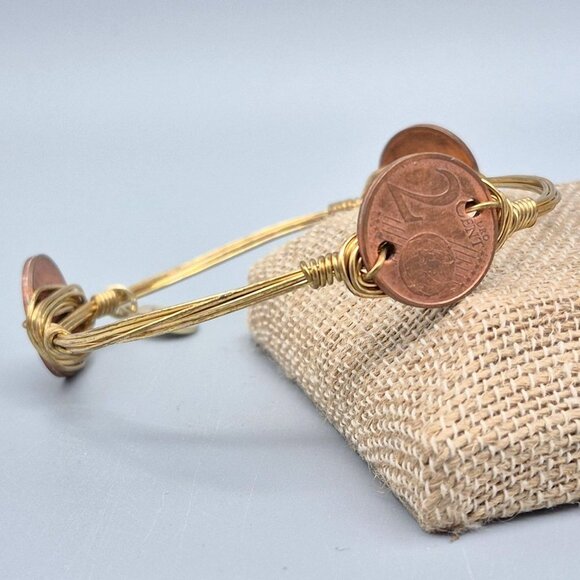 Bourbon & Bowties Gold Tone Bangle Bracelet 2 Cent Euro Coins Wire Wrap Unique - Picture 3 of 5